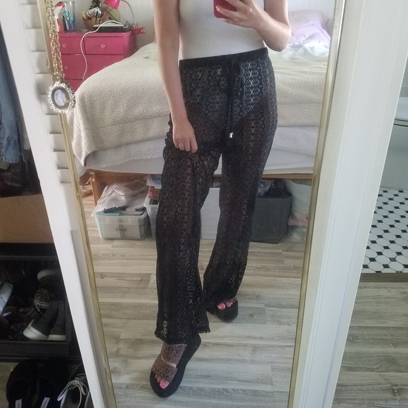 Venus Black mesh beach pant - Picture 6 of 9